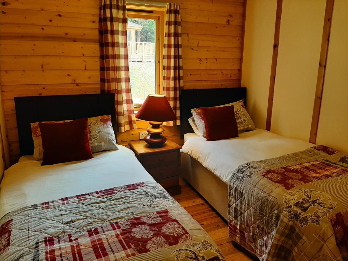 Tayview Lodges Пітлохрі Екстер'єр фото